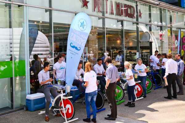 1,000 office workers and visitors cycled for smoothies on Pret's 'blender bikes' yesterday.  Smoothie fans can do the same today (Friday 10th) for free, at Stylist's Reclaim Your Lunchtime event in Regent's Place from 11am-4pm.